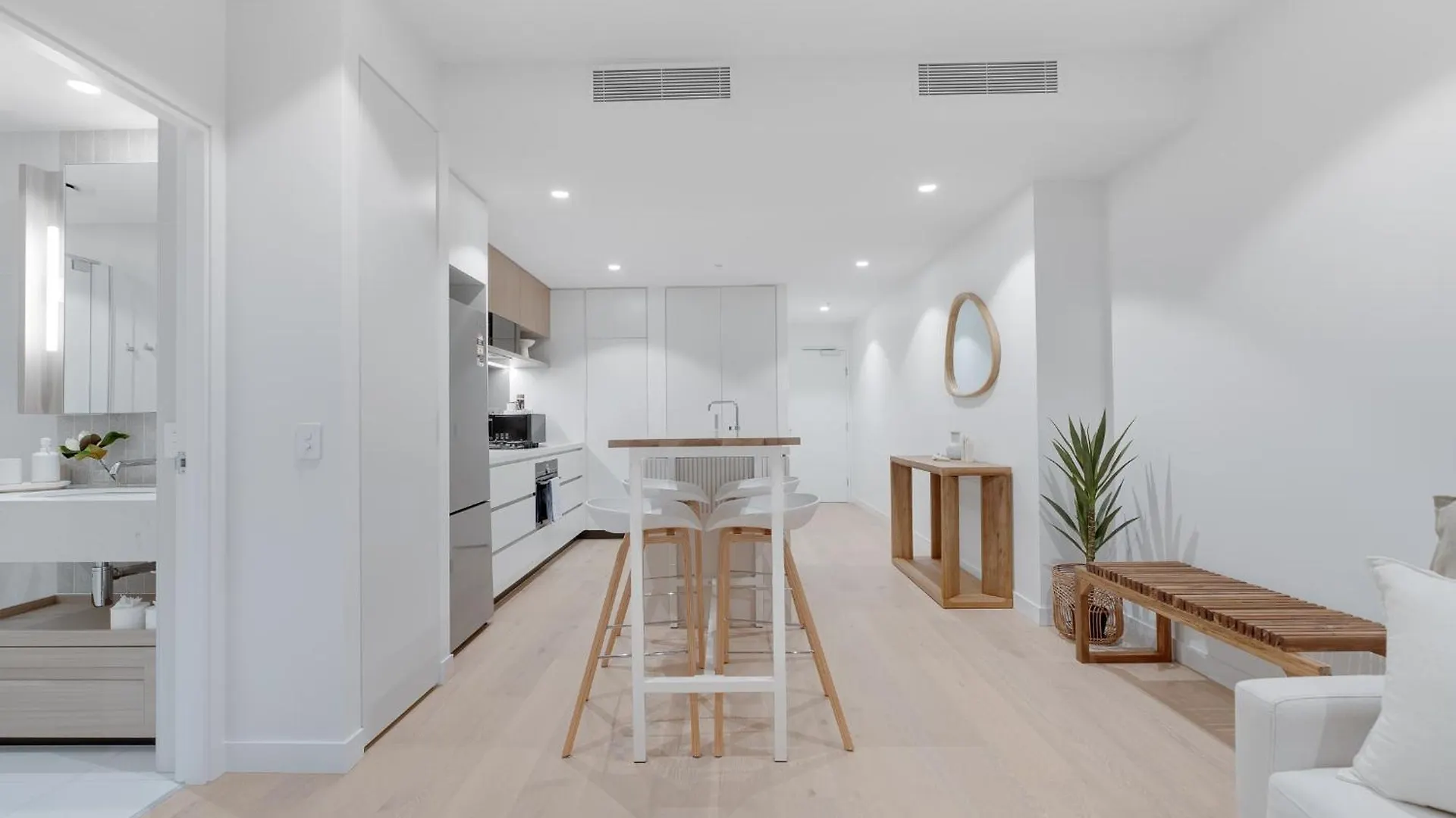 Apartment Modern - 1 Bedroom Stay In Queen'S Wharf Walk To Casino Brisbane Australia